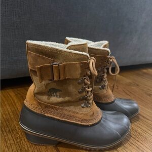 Sorel Tan and Black Waterproof Boots